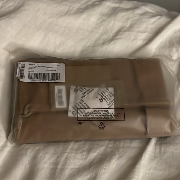 Zip Around Wallet London Check Charcoal - Picture 2 of 3